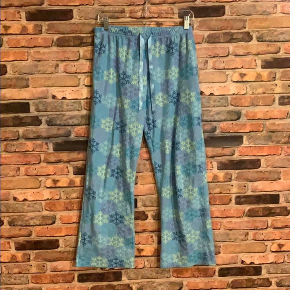 Fuzzy Pajama Pants with Snowflakes